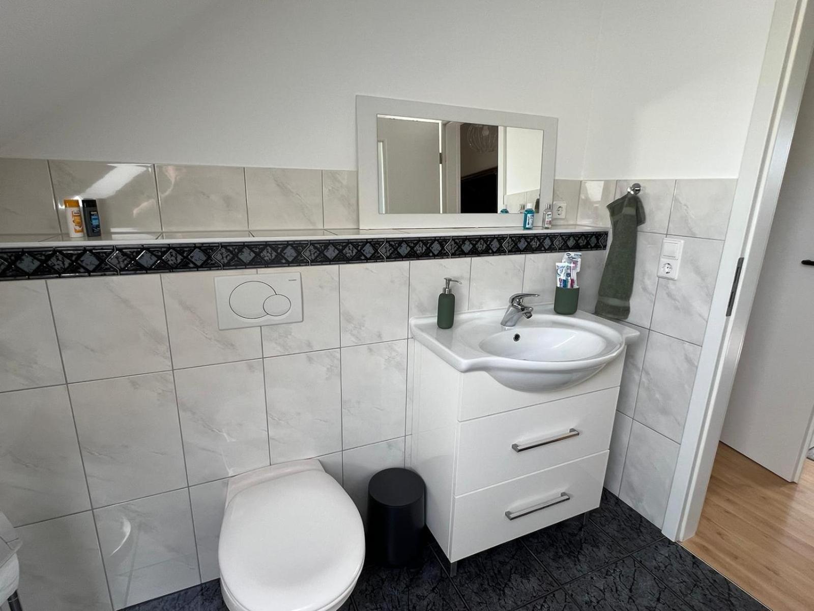 Ferienwohnung Zentral In Loerrach - Konus Gaestekarte Inklusive Exterior foto